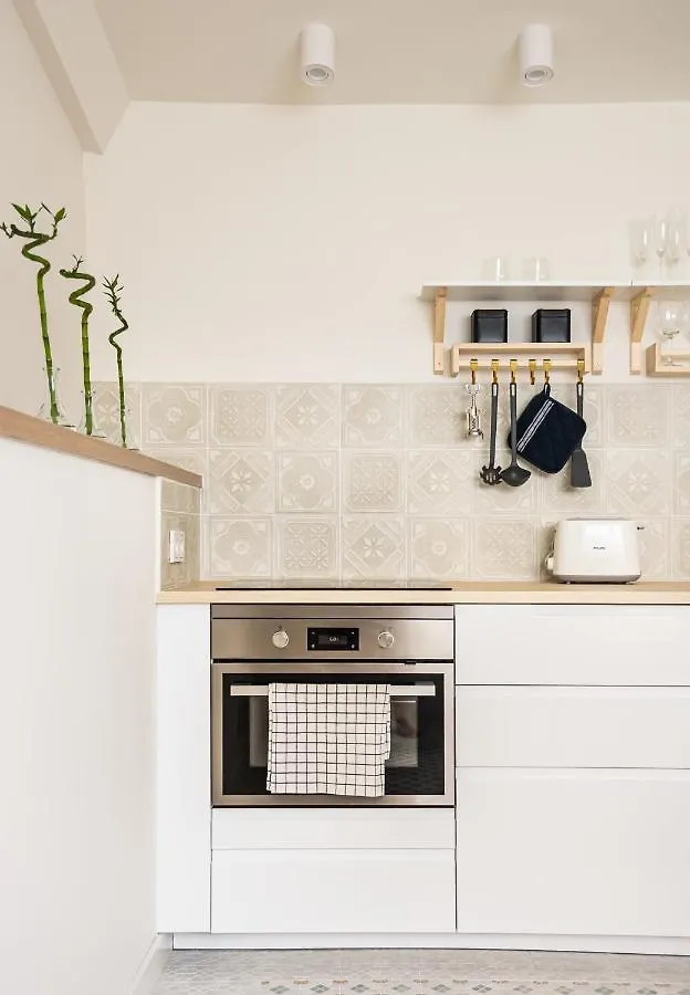 Krolewska Luxury Apartment Warsaw 0*,