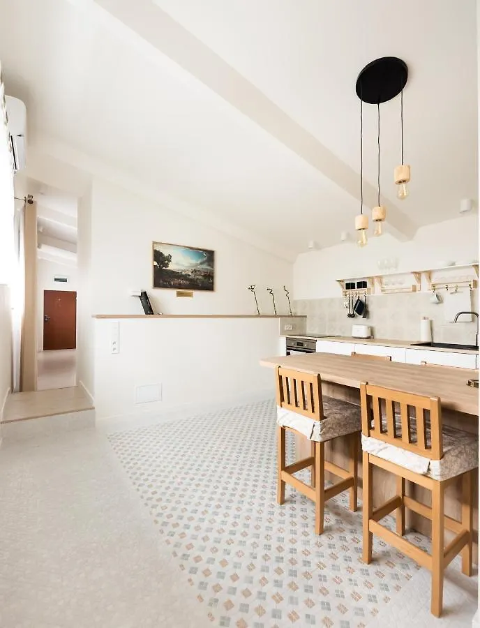 Krolewska Luxury Apartment Warsaw Poland