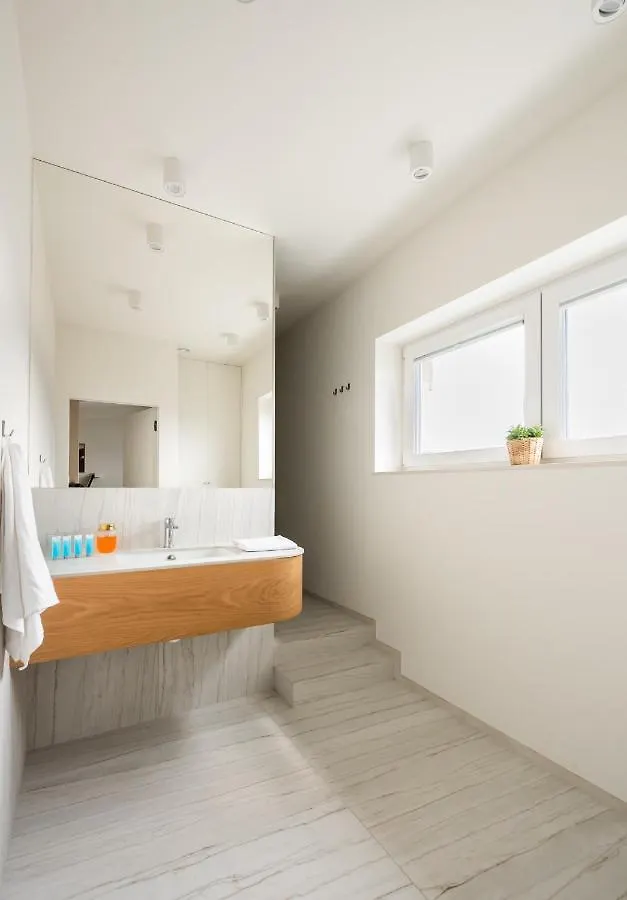 Krolewska Luxury Apartment Warsaw 0*,